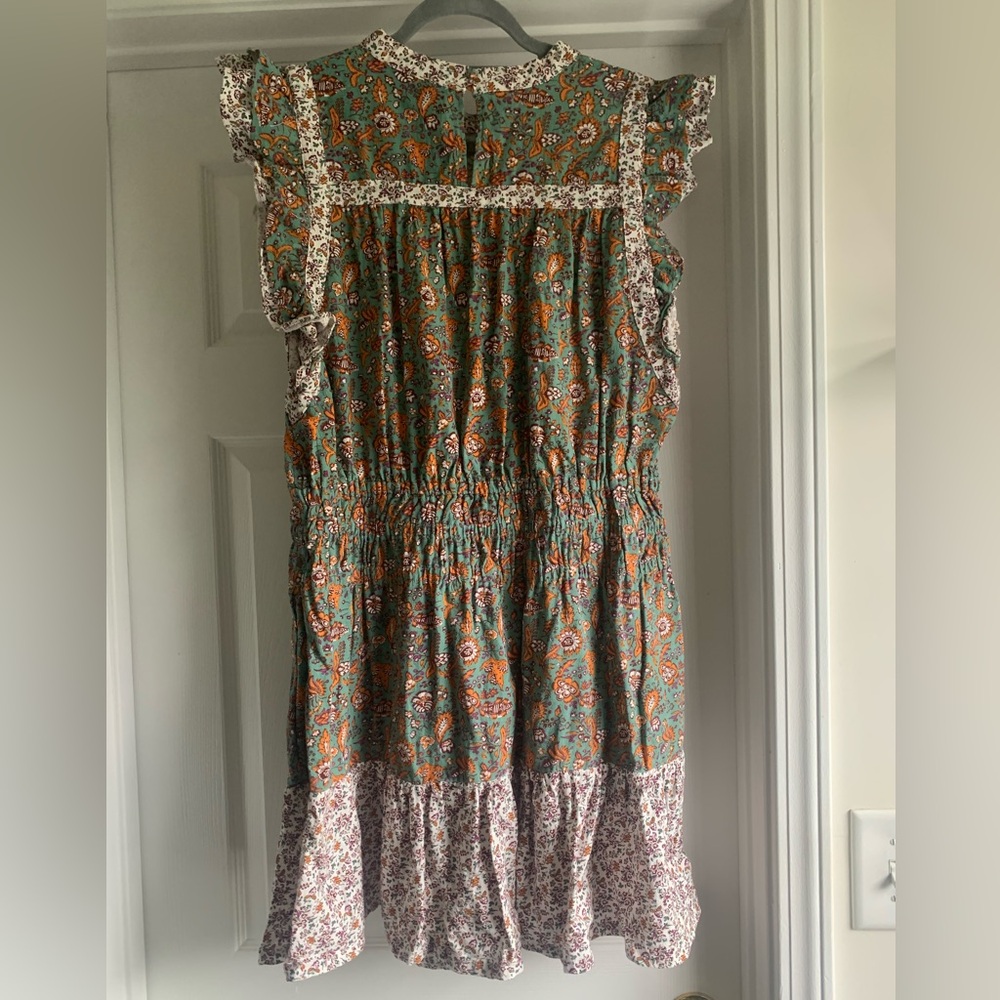 Universal Threads Ruffled Floral Dress - Picture 8 of 10
